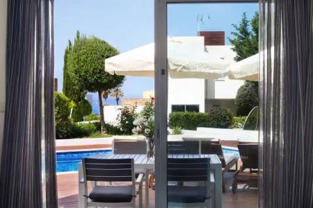 Paradise Cove Luxurious Beach Villas - 59