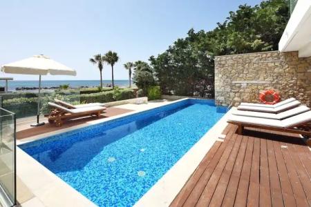 Paradise Cove Luxurious Beach Villas - 280