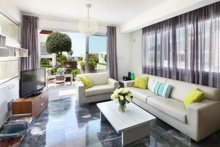 Paradise Cove Luxurious Beach Villas - 71