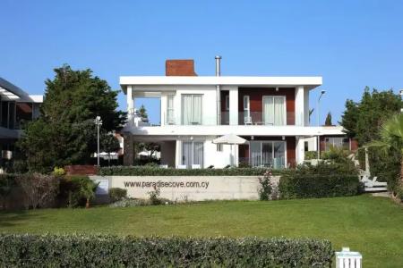 Paradise Cove Luxurious Beach Villas - 227