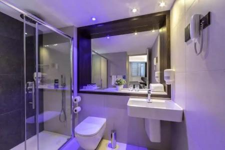 Almond Business - 62