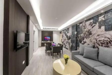 Almond Business - 197