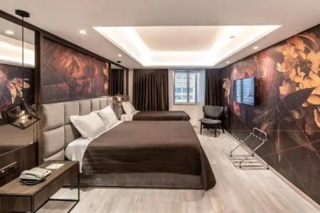 Almond Business - 131