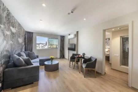 Almond Business - 127