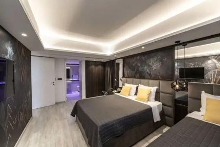 Almond Business - 55