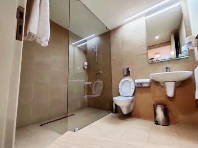 Almond Business - 10