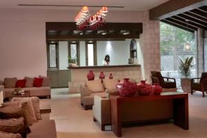 Secret Forest - Health & wellness & rejuvenation Hotel, Miliou