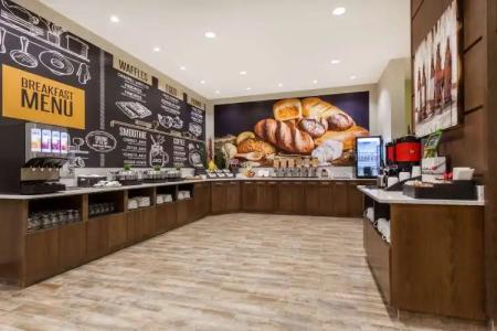 Wyndham Garden Edmonton Airport - 9