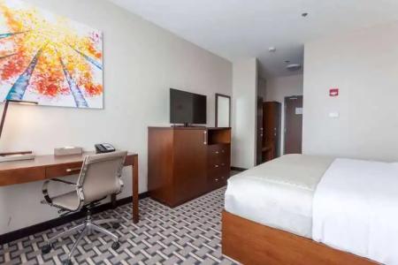 Wyndham Garden Edmonton Airport - 4