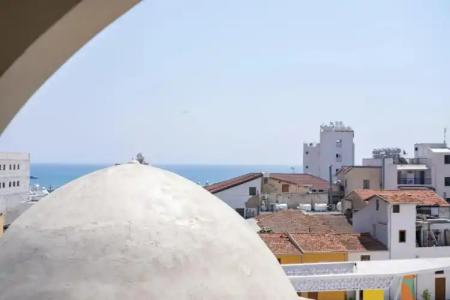 Livadhiotis City - 16