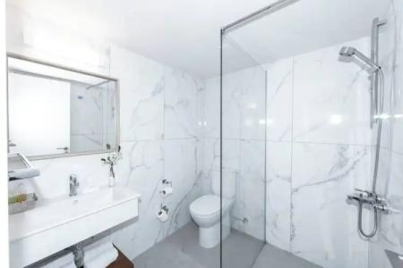 Blazer Residence - 205