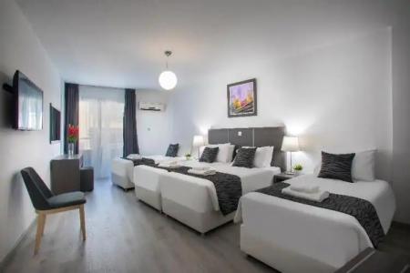 Blazer Residence - 115