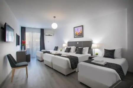 Blazer Residence - 120