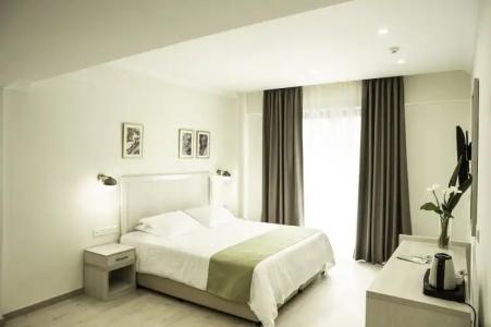 Roseum Boutique - 147