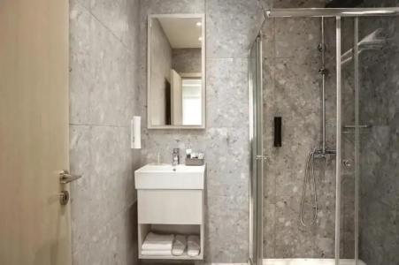 Roseum Boutique - 111