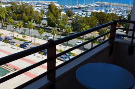 Sun Hall Beach Apartments - 15