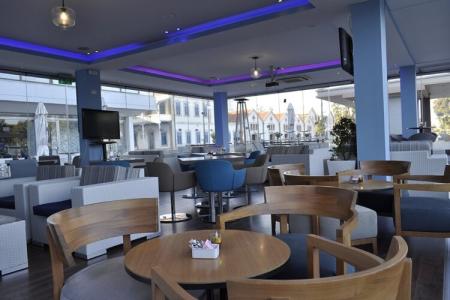 Sun Hall Beach Apartments - 20