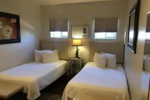 Iron Horse Inn, Cottonwood