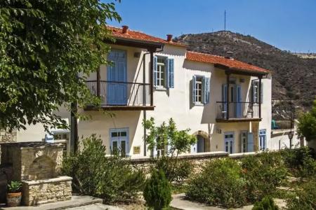 The Library Wellness Retreat - 9