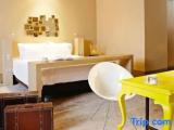 Grand room