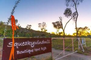 Squeakywindmill Boutique Tent B&B, Alice Springs