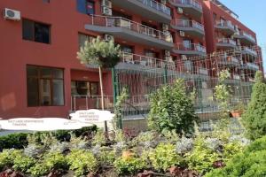 Arizona del Mar Aparthotel, Pomorie