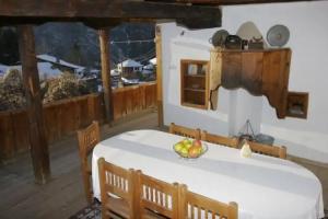 Kruchma Bratyata Guest House, Kovacevica