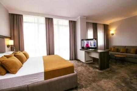 Best Western PLUS Premium Inn - 103