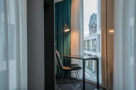 Motel One Berlin-Upper West - 21