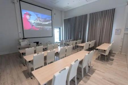 Seaside Glass Villas - 17