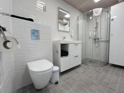 Seaside Glass Villas - 6