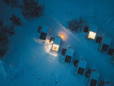 Seaside Glass Villas - 24