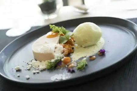 Seaside Glass Villas - 12