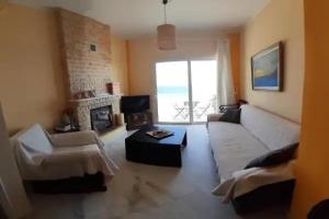 Apartment Michalis by the Sea, Artemida