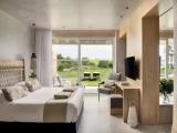 2 Bedrooms Villa beachfront
