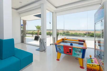 Loutsiana Deluxe Apts - 13