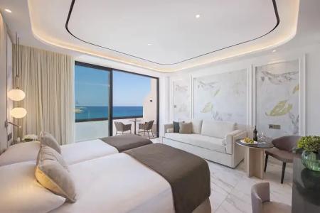 Adams Beach & Spa - 4