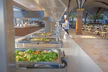 Adams Beach & Spa - 12