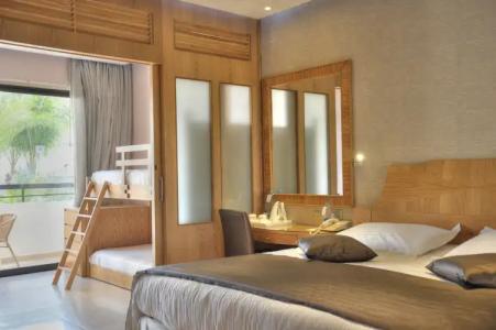 Adams Beach & Spa - 84