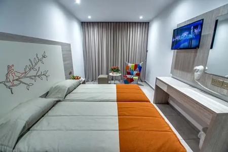 Nicholas Color - 118