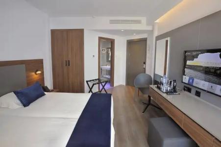 Okeanos Beach Boutique - 126