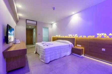 Tasia Maris Oasis - 138