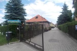 Ruttkai Vendeghaz, Szekesfehervar