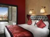 Corner Double Junior Suite