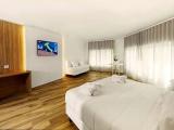 Superior Quadruple room