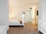 Standard Triple room with balcony
