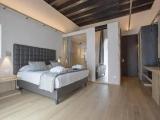 Standard room with balcony