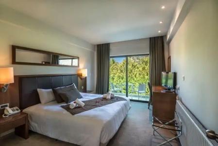 Rodon and Resort - 2