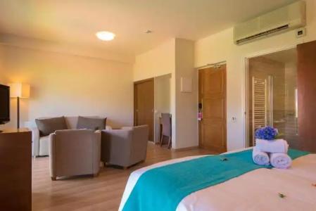 Rodon and Resort - 85