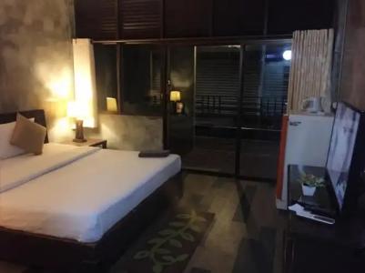 Crescent Bay Resort - 39